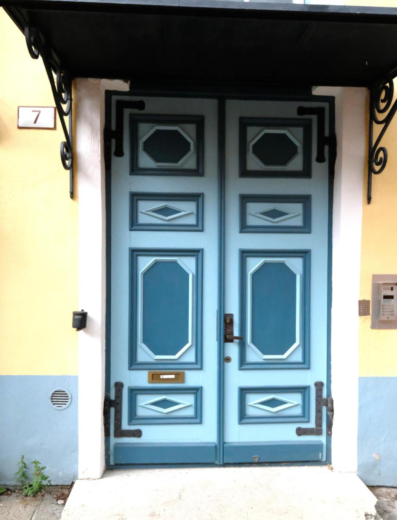 Old Town Toompea Butas *