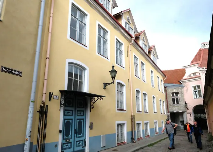 Tallinn City Apartments Old Town Toompea