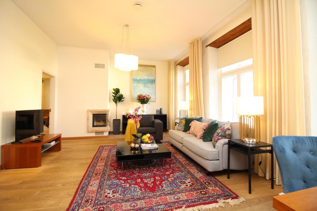 Old Town Toompea Apartment *